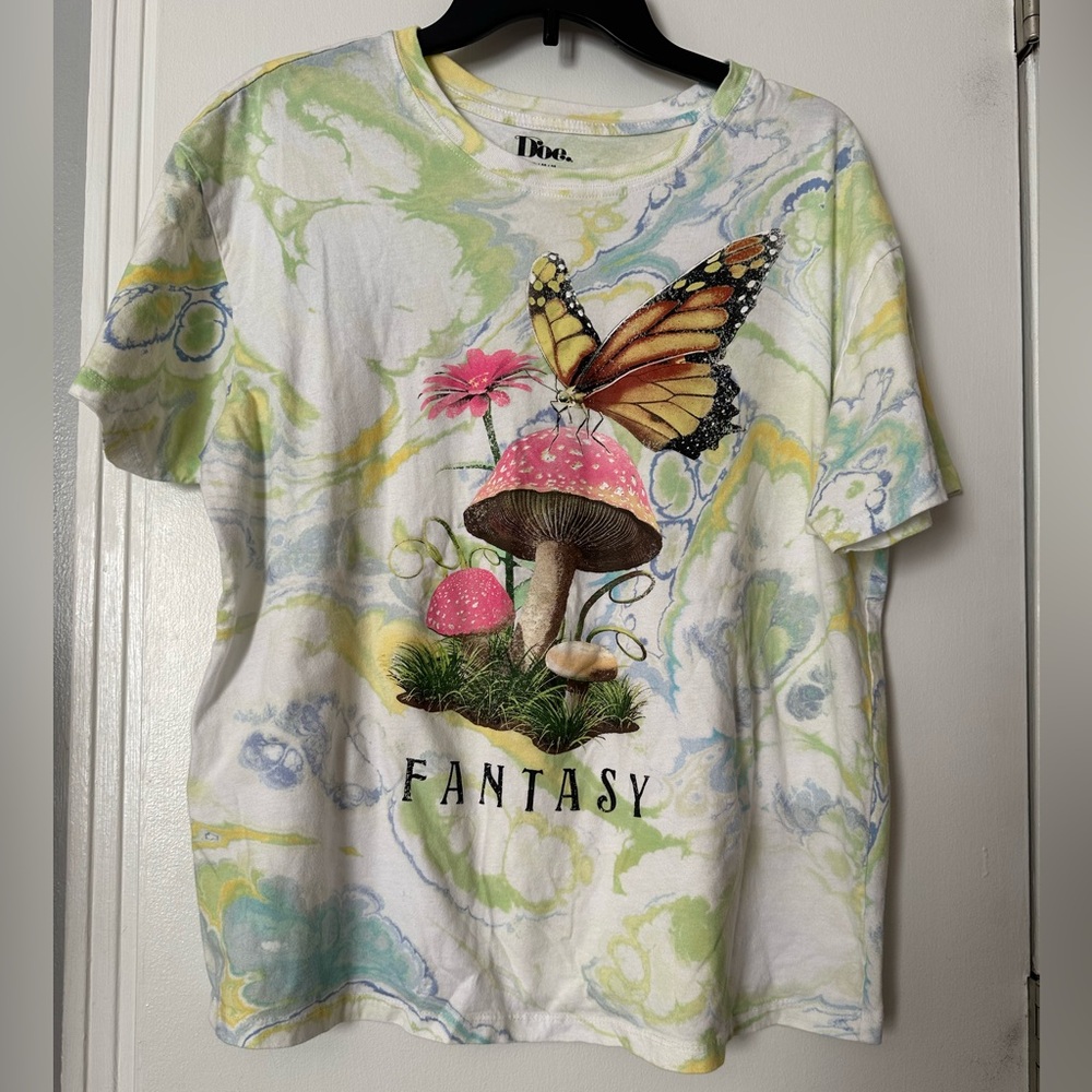 Fantasy Graphic T-Shirt - Multicolor